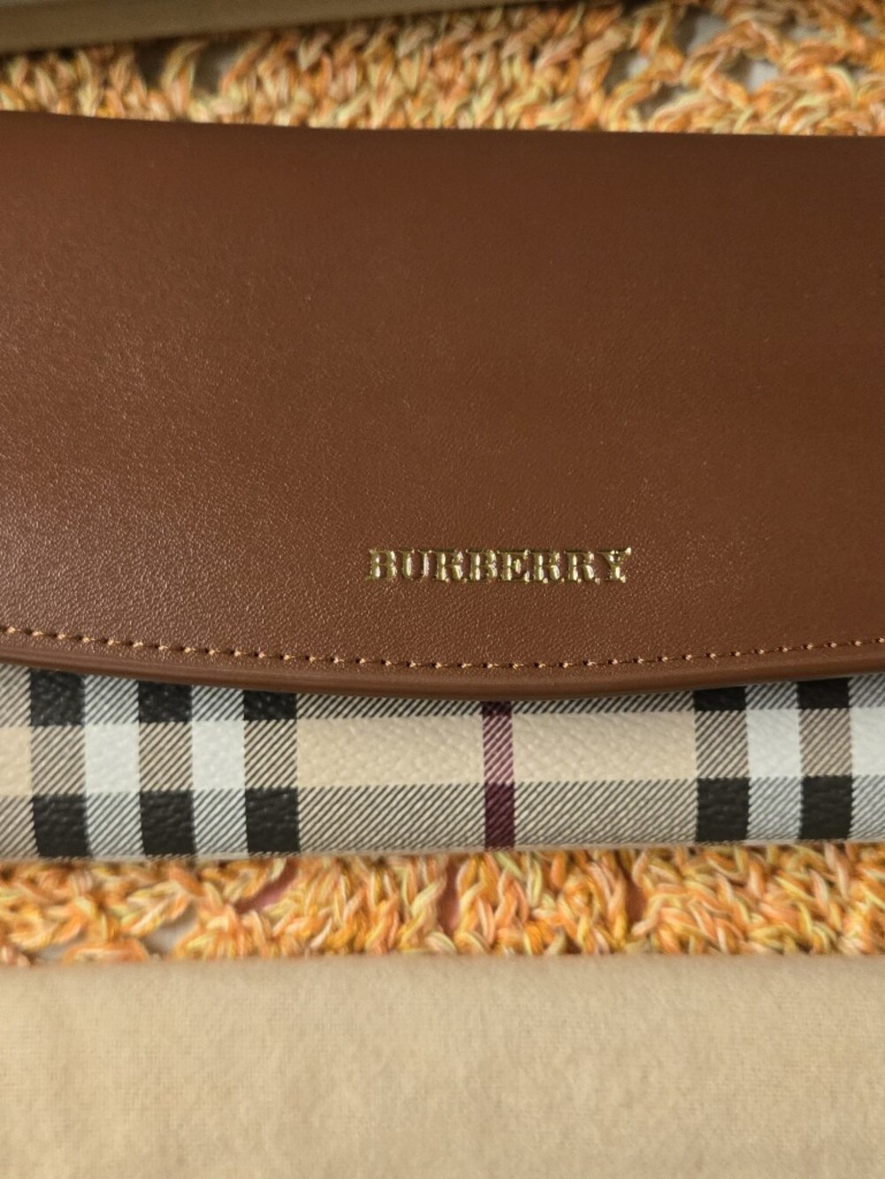NWOT Burberry Horseferry Check and Leather Porter Continental Wallet